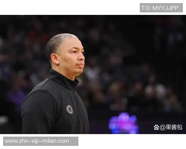 博格丹训练状态引关注泰伦卢亲自向球员确认主帅身份 博格丹训练状态引关注泰伦卢亲自向球员确认主帅身份