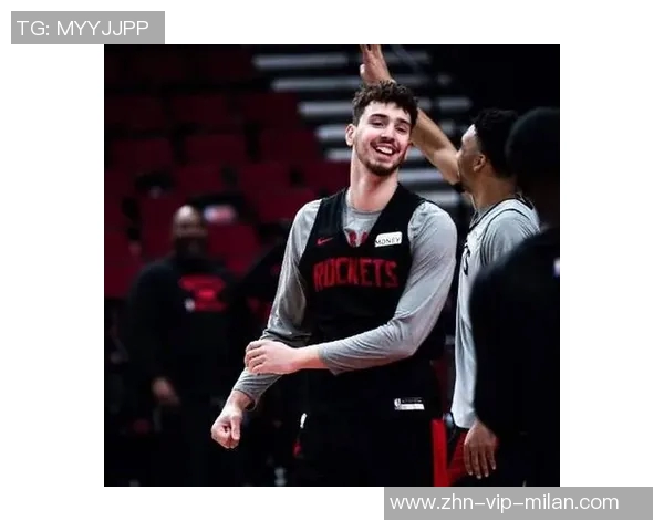 乌度卡称赞申京传球能力提升决策速度显著加快助力球队表现