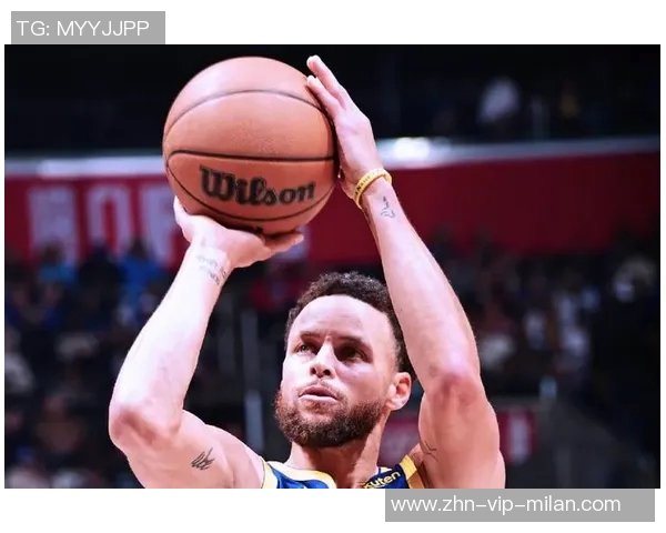 库里21分钟内狂砍31分31科尔笑容满面与其相视而笑 库里21分钟内狂砍31分31科尔笑容满面与其相视而笑