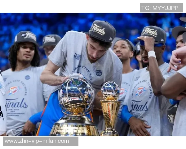 夏普签约四年九千万22届首轮秀七人续约班凯罗切特杰伦威超两亿 夏普签约四年九千万22届首轮秀七人续约班凯罗切特杰伦威超两亿