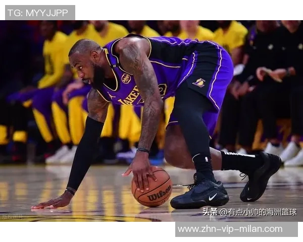 詹姆斯复出后场均上场时间引发争议湖记认为32到33分钟更为合理 詹姆斯复出后场均上场时间引发争议湖记认为32到33分钟更为合理